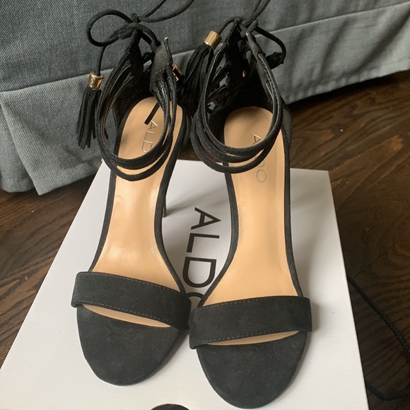 ALDO ‘MERASHEEN’ Black Heels - Picture 2 of 6